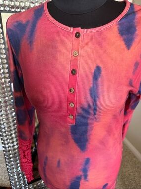 Tie-Dye Henley Long Sleeve Top - Pink & Blue